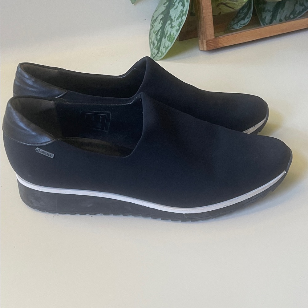 Hogl Women's Navy Wedge Shoes